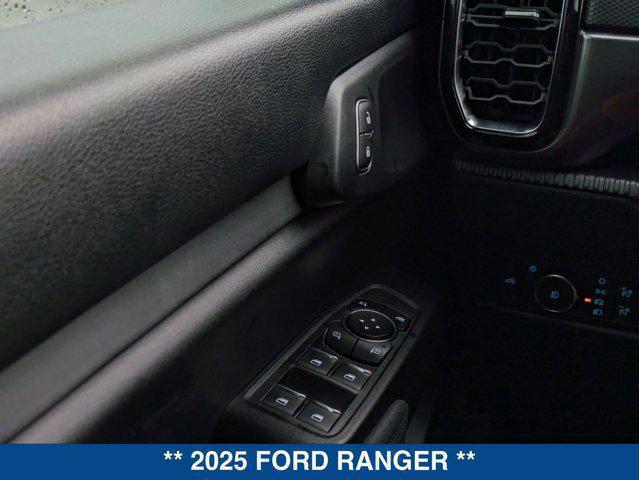 Photo of 2025 CARBONIZED GRAY METALLIC Ford Ranger