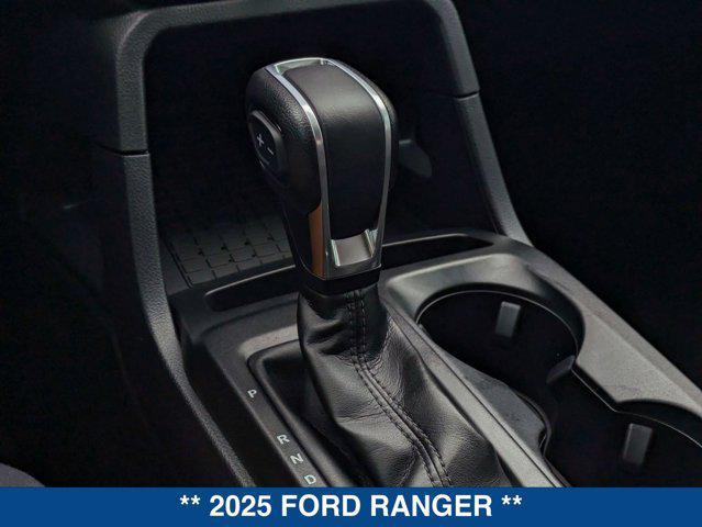 Photo of 2025 CARBONIZED GRAY METALLIC Ford Ranger