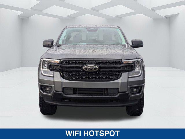 Photo of 2025 CARBONIZED GRAY METALLIC Ford Ranger