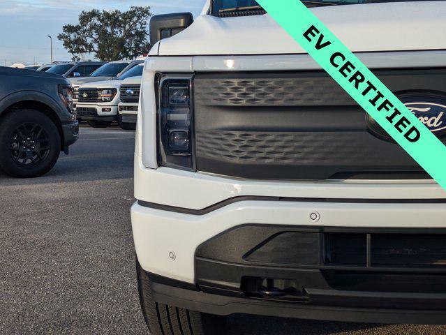 Photo of 2025 OXFORD WHITE Ford F-150 Lightning