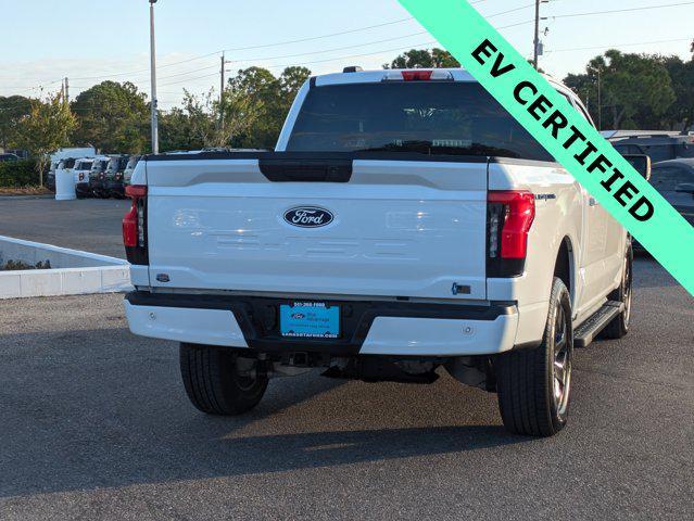 Photo of 2025 OXFORD WHITE Ford F-150 Lightning