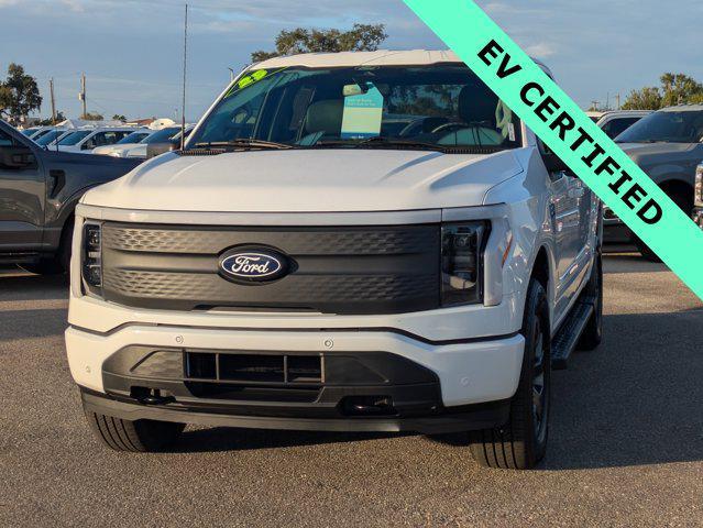 Photo of 2025 OXFORD WHITE Ford F-150 Lightning