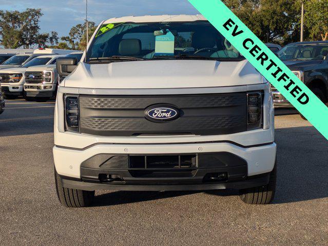 Photo of 2025 OXFORD WHITE Ford F-150 Lightning