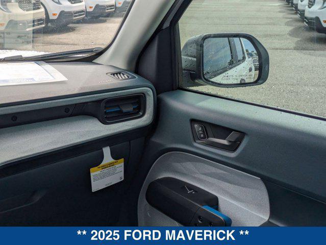 Photo of 2025 OXFORD WHITE Ford Maverick