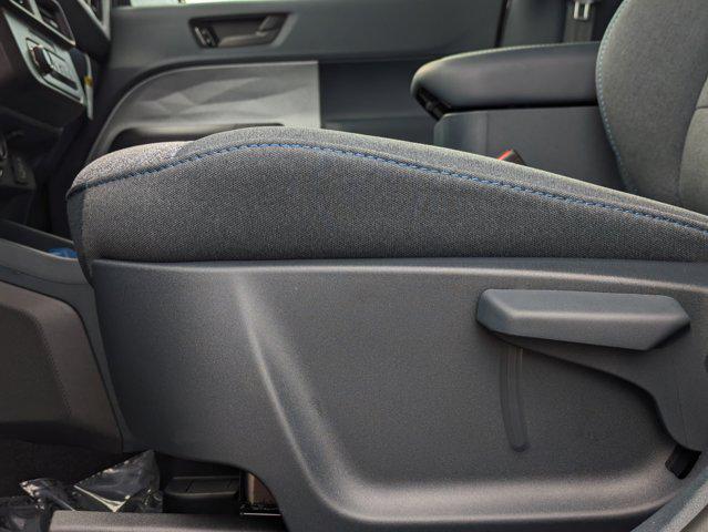 Photo of 2025 OXFORD WHITE Ford Maverick