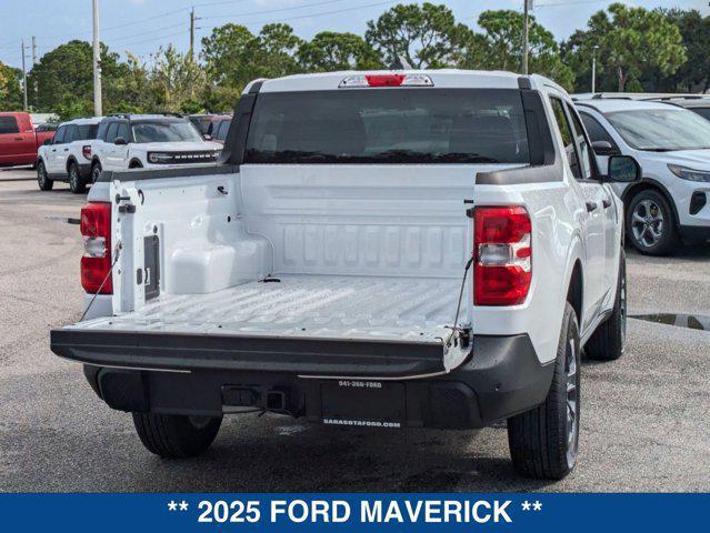 Photo of 2025 OXFORD WHITE Ford Maverick