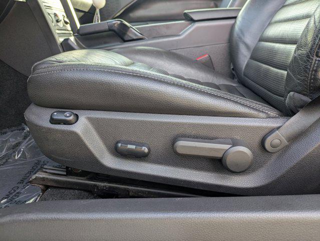 Photo of 2007 Black Clearcoat Ford Mustang