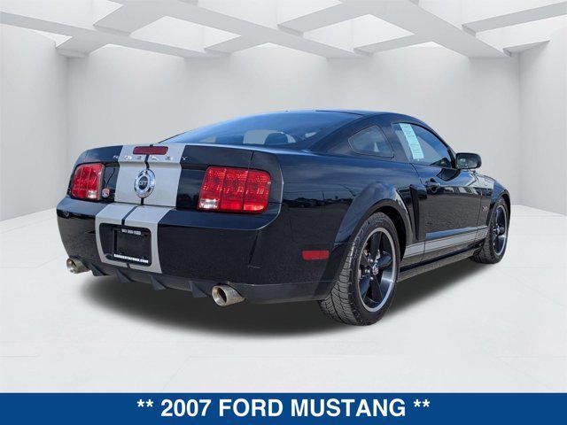 Photo of 2007 Black Clearcoat Ford Mustang