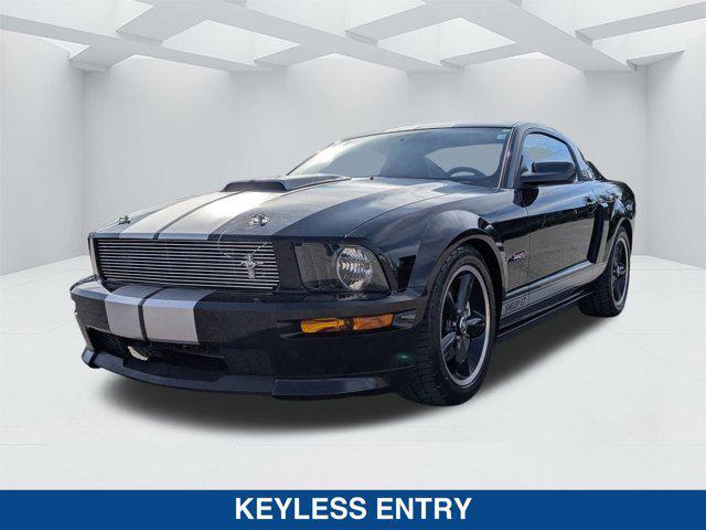 Photo of 2007 Black Clearcoat Ford Mustang