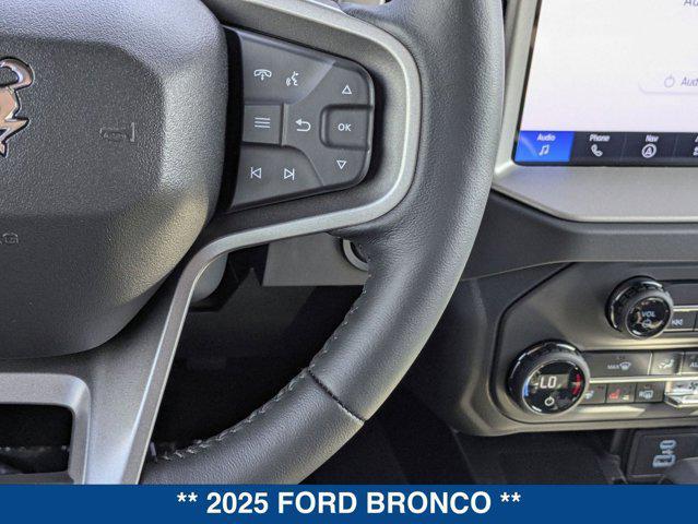Photo of 2025 MARSH GRAY Ford Bronco