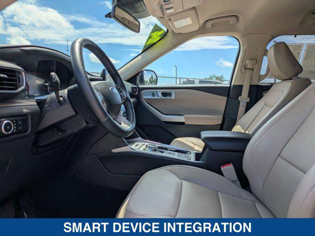 Photo of 2024 OXFORD WHITE Ford Explorer
