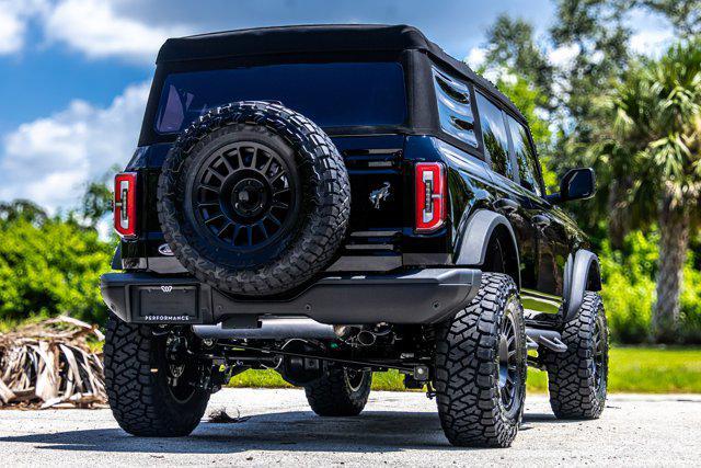 Photo of 2025 SHADOW BLACK Ford Bronco