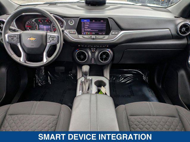 Photo of 2022 Summit White Chevrolet Blazer