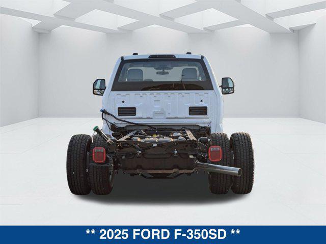 Photo of 2025 Oxford White Ford F-350