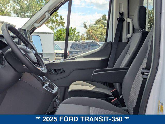 Photo of 2025 OXFORD WHITE Ford Transit-350