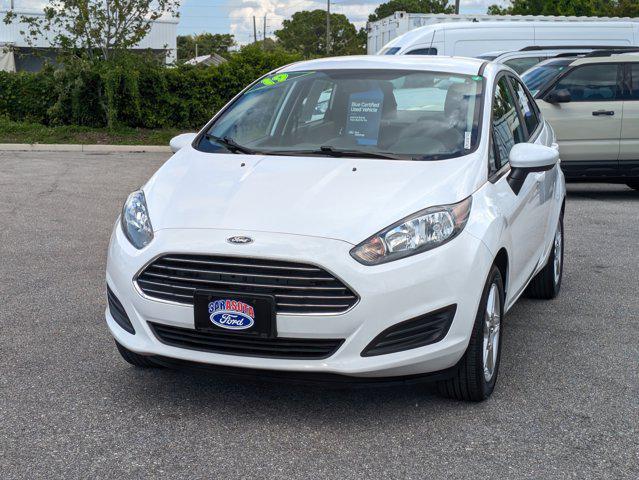 Photo of 2019 OXFORD WHITE Ford Fiesta