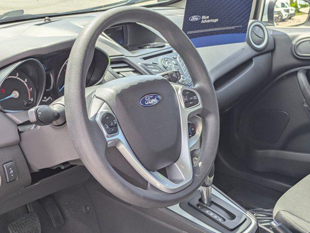Photo of 2019 OXFORD WHITE Ford Fiesta