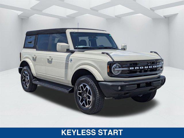 Photo of 2025 Desert Sand Ford Bronco