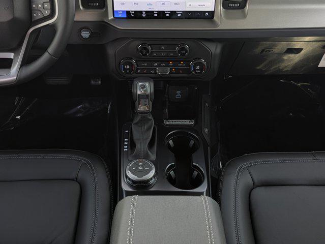 Photo of 2025 Desert Sand Ford Bronco