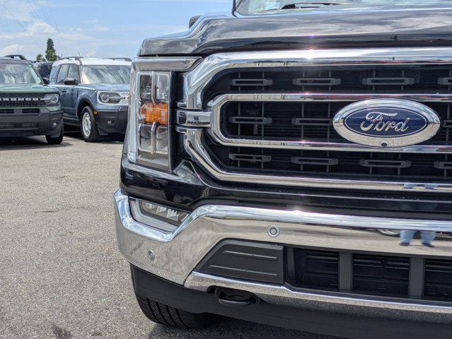 Photo of 2022 AGATE BLACK METALLIC Ford F-150