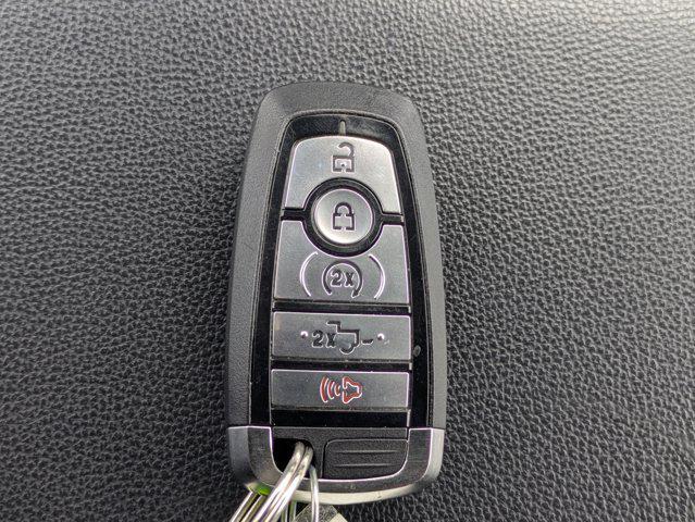 Photo of 2022 AGATE BLACK METALLIC Ford F-150