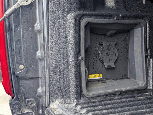 Photo of 2022 AGATE BLACK METALLIC Ford F-150