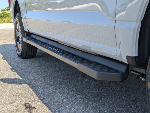 Photo of 2025 White Ford F-150 Lightning