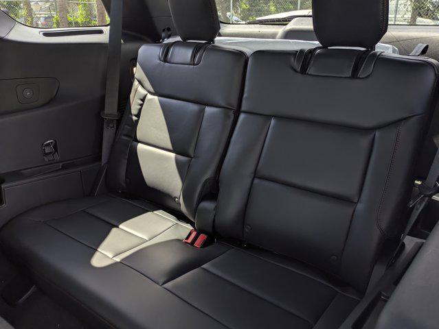Photo of 2025 Star White Metallic Tri-Coat Ford Explorer