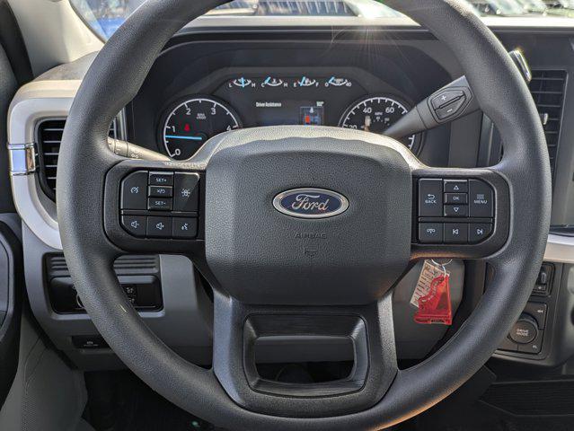 Photo of 2025 OXFORD WHITE Ford F-450
