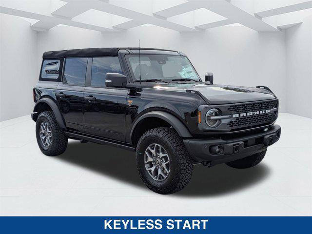 Photo of 2025 SHADOW BLACK Ford Bronco