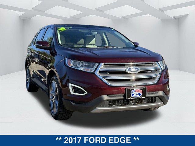 Photo of 2017 BURGUNDY VELVET MET TINT CC Ford Edge