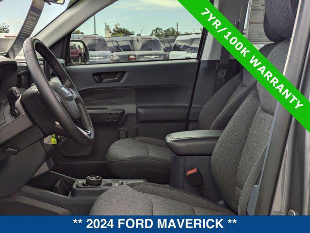 Photo of 2024 CARBONIZED GRAY METALLIC Ford Maverick
