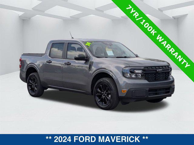 Photo of 2024 CARBONIZED GRAY METALLIC Ford Maverick