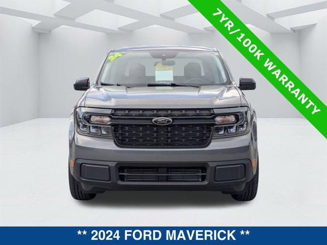 Photo of 2024 CARBONIZED GRAY METALLIC Ford Maverick