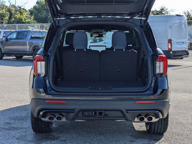 Photo of 2025 Agate Black Metallic Ford Explorer