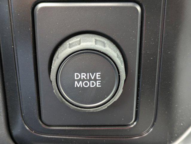 Photo of 2025 Oxford White Ford F-350