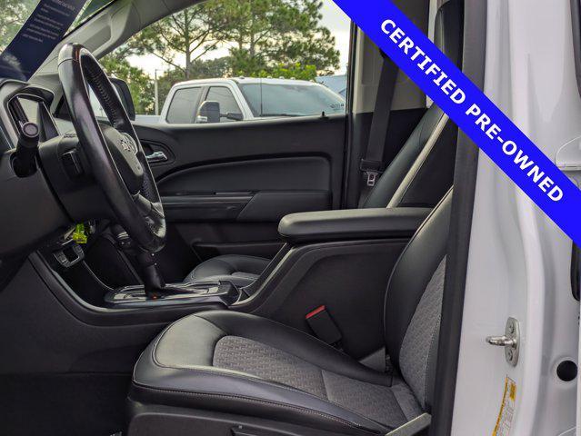 Photo of 2016 Summit White Chevrolet Colorado