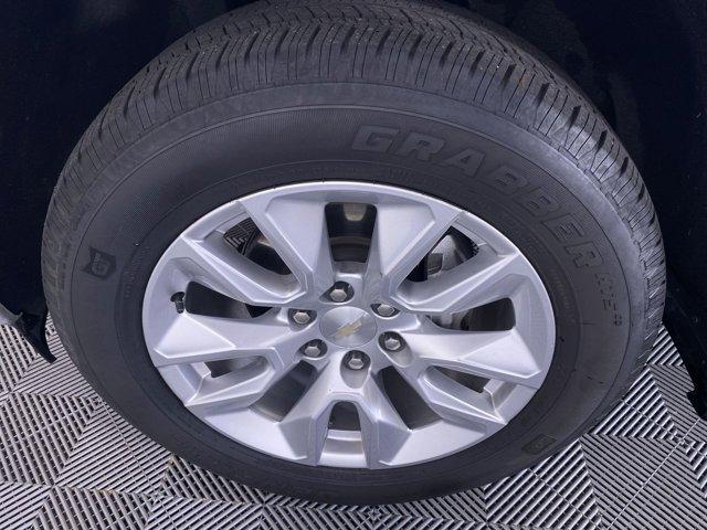 Photo of 2022 Silver Ice Metallic Chevrolet Silverado 1500