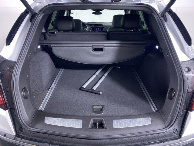 Photo of 2025 Crystal White Tricoat Cadillac XT5