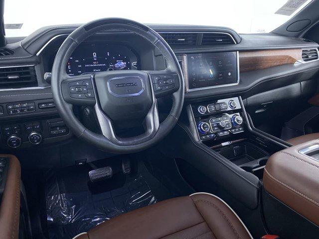 Photo of 2023 Volcanic Red Tintcoat GMC Yukon XL