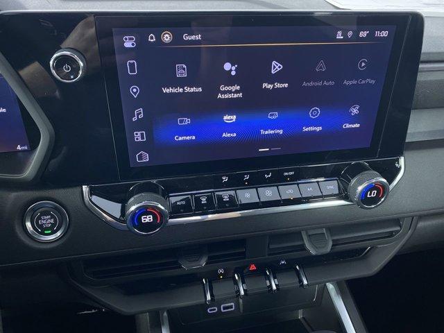 Photo of 2025 Black Chevrolet Colorado