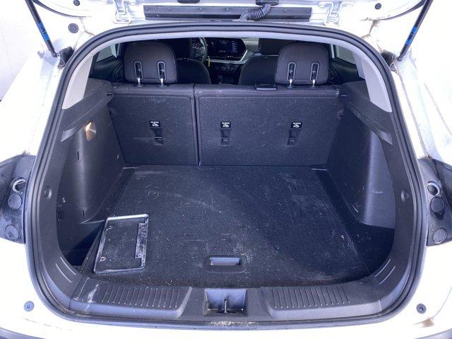 Photo of 2024 Summit White Chevrolet Trax