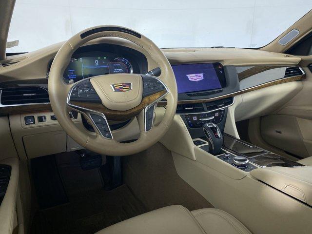 Photo of 2019 Crystal White Tricoat Cadillac CT6