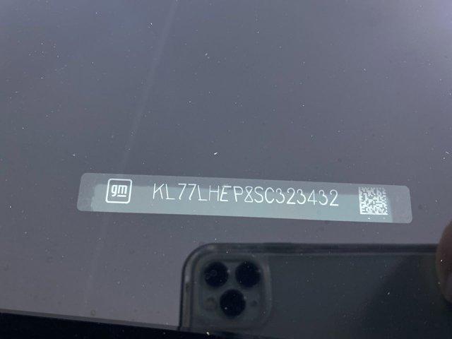 Photo of 2025 Sterling Gray Metallic Chevrolet Trax