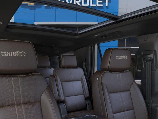 Photo of 2026 Polar White Tricoat Chevrolet Tahoe