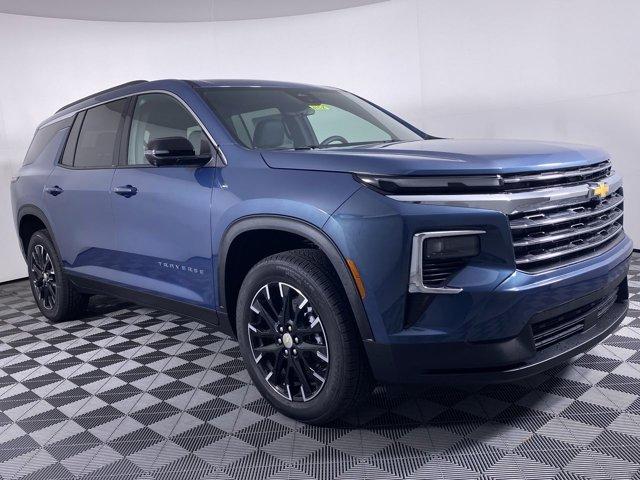 Photo of 2025 Lakeshore Blue Metallic Chevrolet Traverse