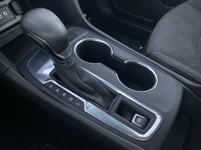 Photo of 2023 Summit White Chevrolet Equinox