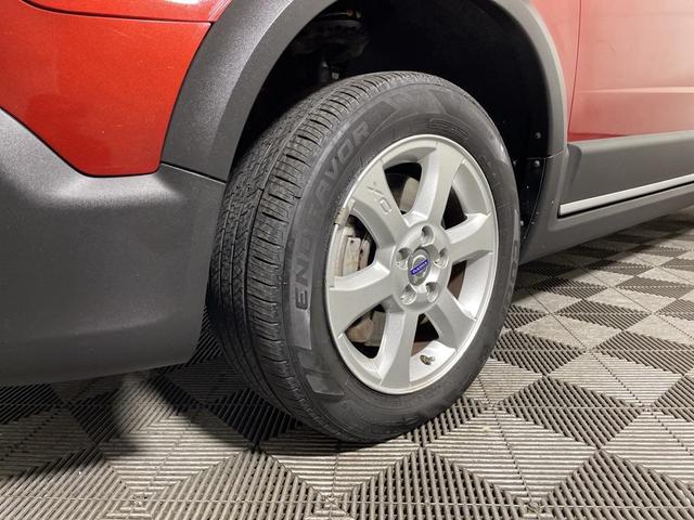Photo of 2011 Red Volvo XC70