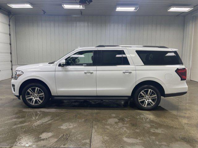 Photo of 2024 OXFORD WHITE Ford Expedition Max