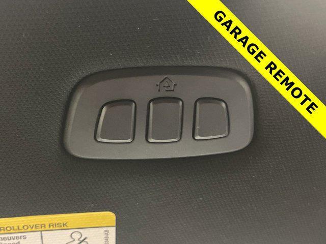 Photo of 2024 OXFORD WHITE Ford Expedition Max